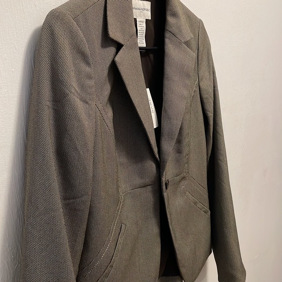 Brown and Cream Dotted Banana Republic Factory Blazer - Picture 2 of 4